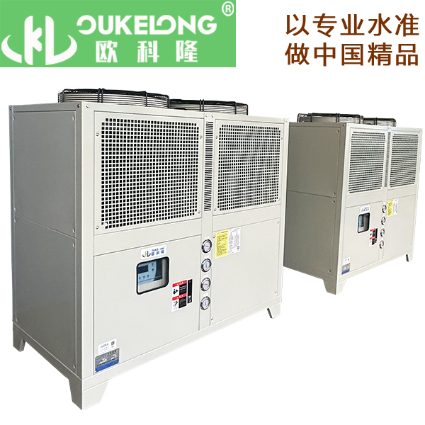 15HP風(fēng)冷箱式冷水機