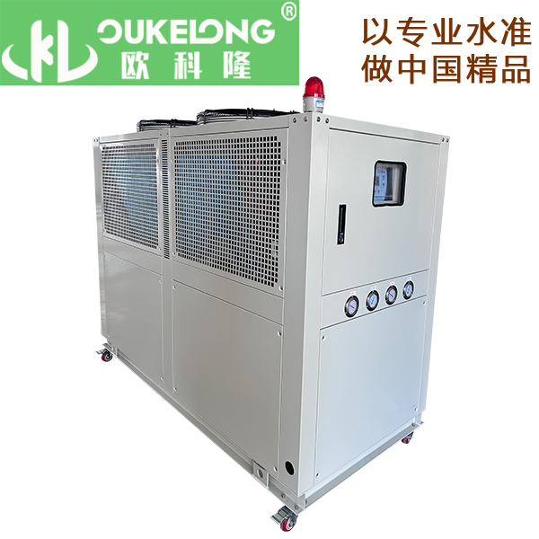 12HP風(fēng)冷箱式冷水機